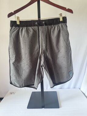 Dixxon Gray Swim/Board Shorts with Subtle X Pattern Mens size small